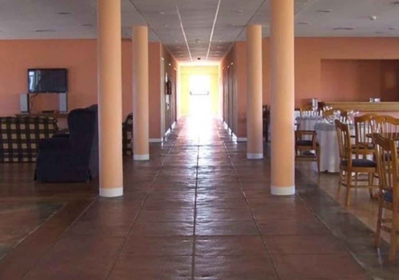Paradores Austral Bahía Blanca Exteriör bild